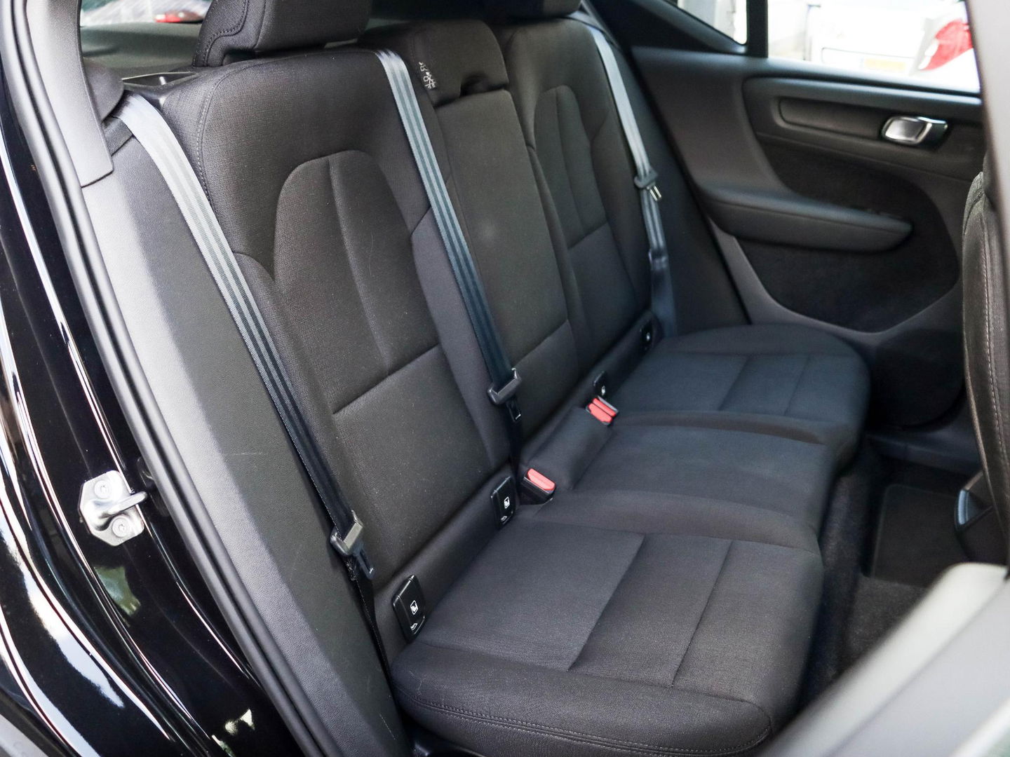 Volvo XC40 1.5 T3 Momentum Pro 163PK | Trekhaak | Navigatie | Camera