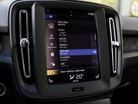 Volvo XC40 1.5 T3 Momentum Pro 163PK | Trekhaak | Navigatie | Camera