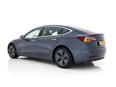 Tesla Model 3 Standard RWD Plus 60 kWh [ 3-Fase-11Kw ] {SOH-88%} (INCL-BTW) Aut. *PANO | AUTO-PILOT | LEATHER | KEYLESS | FULL-LED | MEMORY-PACK | SURROUND-VIEW | DAB | CARPLAY | DIGI-COCKPIT | LANE-ASSIST | COMFORTSEATS | 18"ALU*