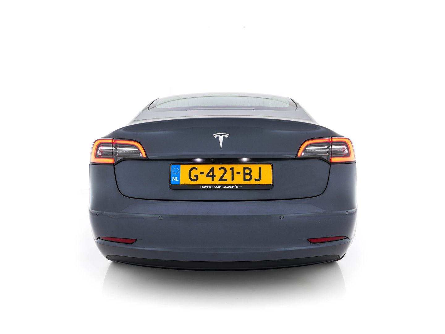 Tesla Model 3 Standard RWD Plus 60 kWh [ 3-Fase-11Kw ] {SOH-88%} (INCL-BTW) Aut. *PANO | AUTO-PILOT | LEATHER | KEYLESS | FULL-LED | MEMORY-PACK | SURROUND-VIEW | DAB | CARPLAY | DIGI-COCKPIT | LANE-ASSIST | COMFORTSEATS | 18"ALU*