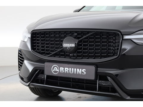 Volvo XC60 2.0 T6 Plug-in hybrid AWD Ultra Black Edition | Head-up| Pano | 360 camera | Geluidsisolerend glas | 4x  stoel- + stuurverwarwarming |