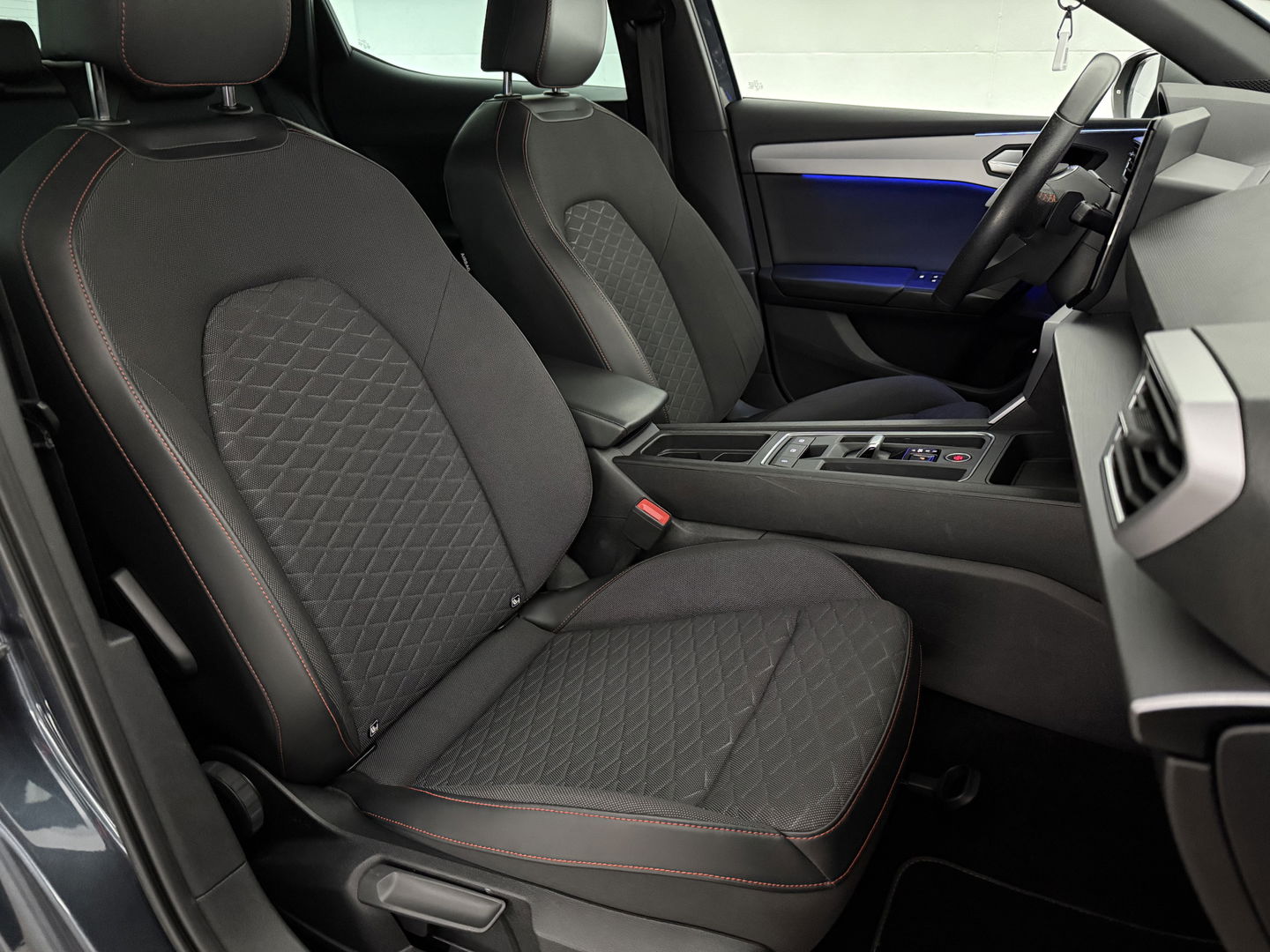 SEAT Leon 1.4 TSI eHybrid PHEV FR | SOH 89% | 150PK | Sfeer | Virtual | Clima | Cruise | Carplay | Trekh. | Parkeersens.