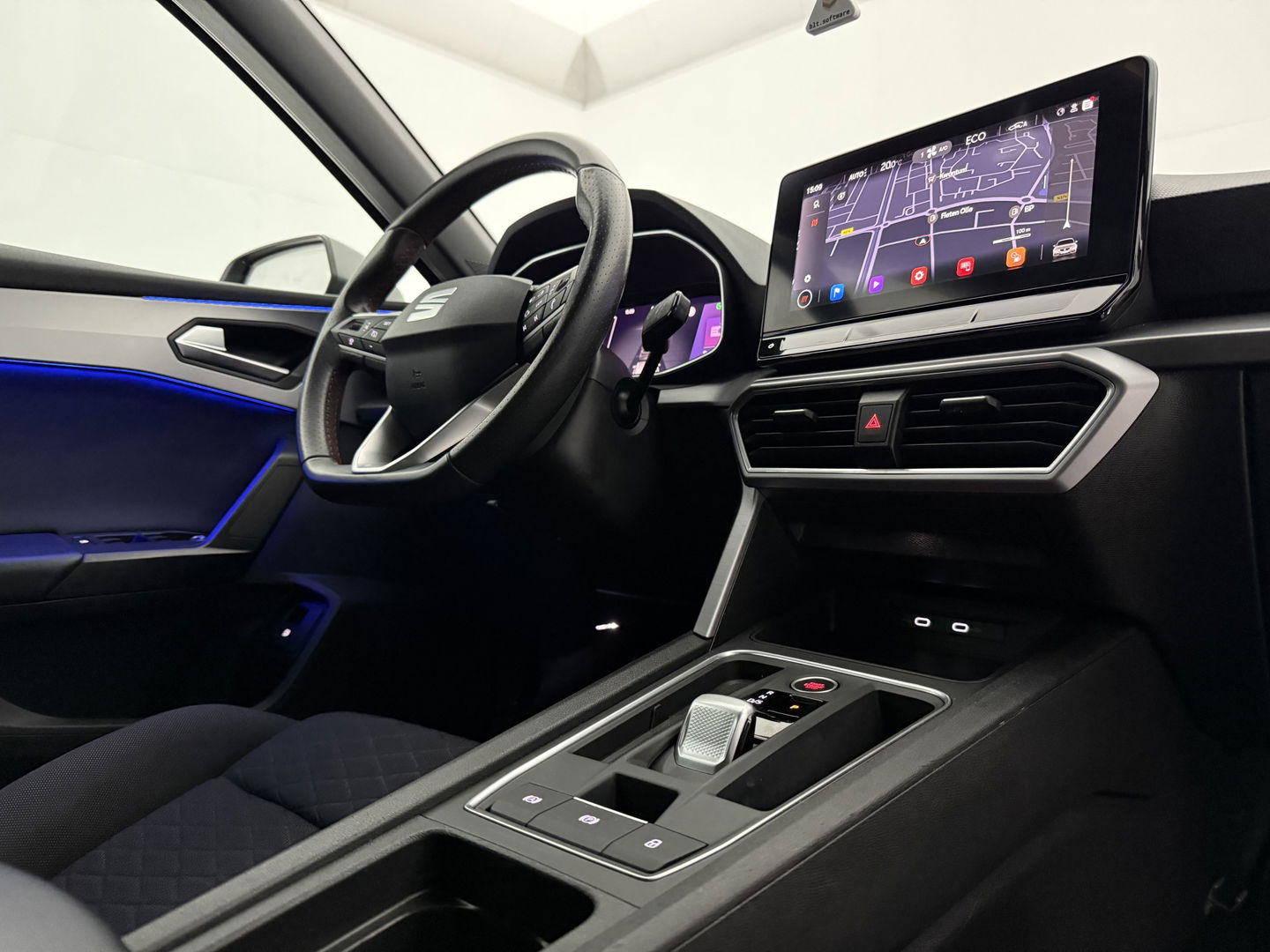 SEAT Leon 1.4 TSI eHybrid PHEV FR | SOH 89% | 150PK | Sfeer | Virtual | Clima | Cruise | Carplay | Trekh. | Parkeersens.