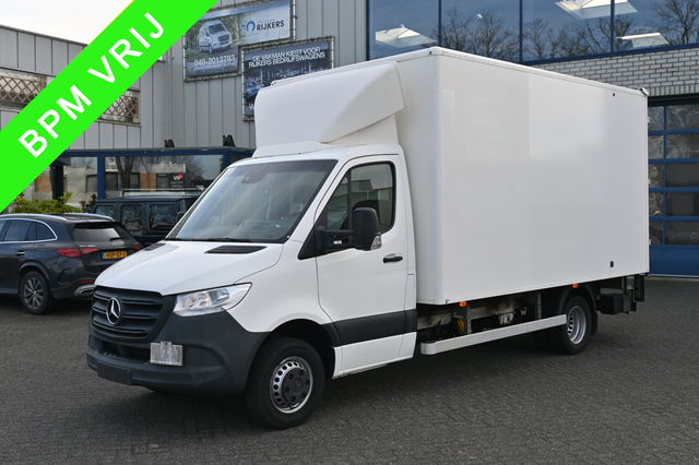 Mercedes-Benz Sprinter - 514 CDI L3 Bakwagen met laadklep Camera, MBUX, Geveerde stoel, Stoelverwarming