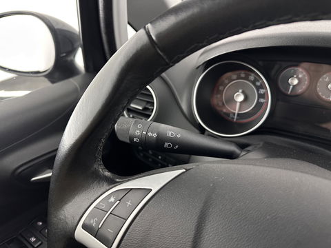 Fiat Punto Evo 1.3 M-Jet Lounge *SPORT-SEATS | MICROFIBRE | ECC | PDC | CRUISE | PRIVACY-GLASS | 15''ALU*