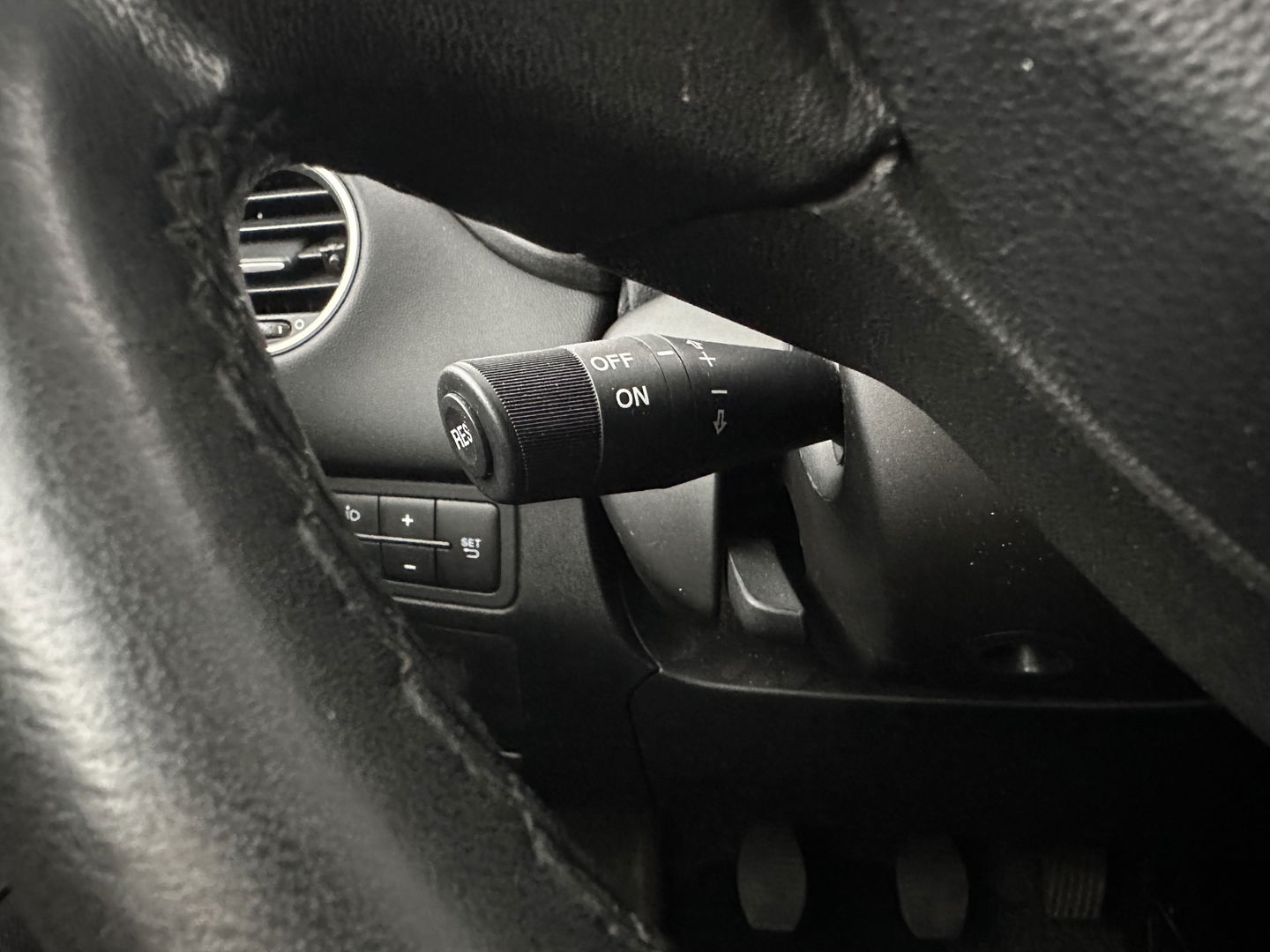 Fiat Punto Evo 1.3 M-Jet Lounge *SPORT-SEATS | MICROFIBRE | ECC | PDC | CRUISE | PRIVACY-GLASS | 15''ALU*