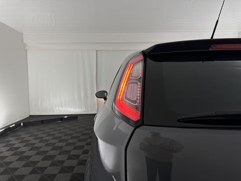 Fiat Punto Evo 1.3 M-Jet Lounge *SPORT-SEATS | MICROFIBRE | ECC | PDC | CRUISE | PRIVACY-GLASS | 15''ALU*