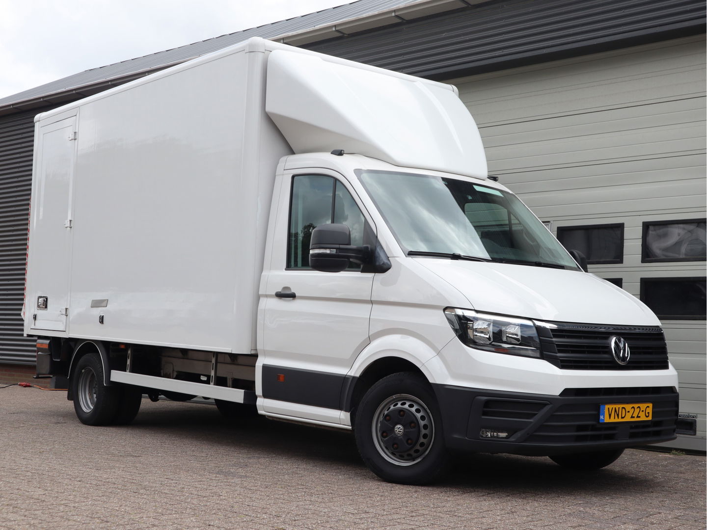 Volkswagen Crafter 50 2.0 TDI 177pk DSG-Automaat - Bakwagen Laadklep Meubelbak