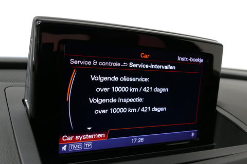 Audi Q3 2.0 TFSI quattro S Line / Panoramadak / Elektr. verstelbare voorstoelen / Achteruitrijcamera / Stoelverwarming / Elektr. wegklapbare trekhaak / Full LED / Audi Sound System / Navigatie / Cruise Control / 19'' LMV / Lichtpakket / Dodehoek detectie / Audi E