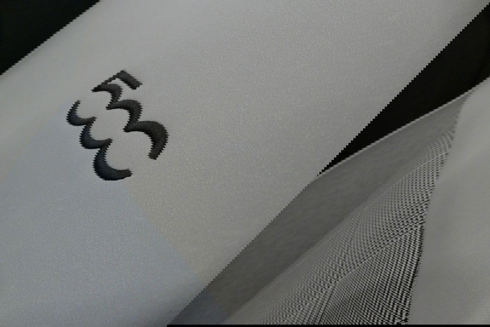 Fiat 500 0.9 TwinAir Turbo Lounge / Orig. Nederlands/ 2e eigenaar / Panoramadak / Climatronic / Parkeersensoren achter / 15'' LMV / Mistlampen / Chroom pakket / Radio / Elektr. bedienbare ramen / Leder stuurwiel