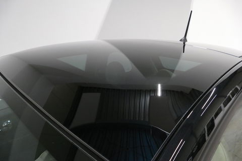 Fiat 500 0.9 TwinAir Turbo Lounge / Orig. Nederlands/ 2e eigenaar / Panoramadak / Climatronic / Parkeersensoren achter / 15'' LMV / Mistlampen / Chroom pakket / Radio / Elektr. bedienbare ramen / Leder stuurwiel