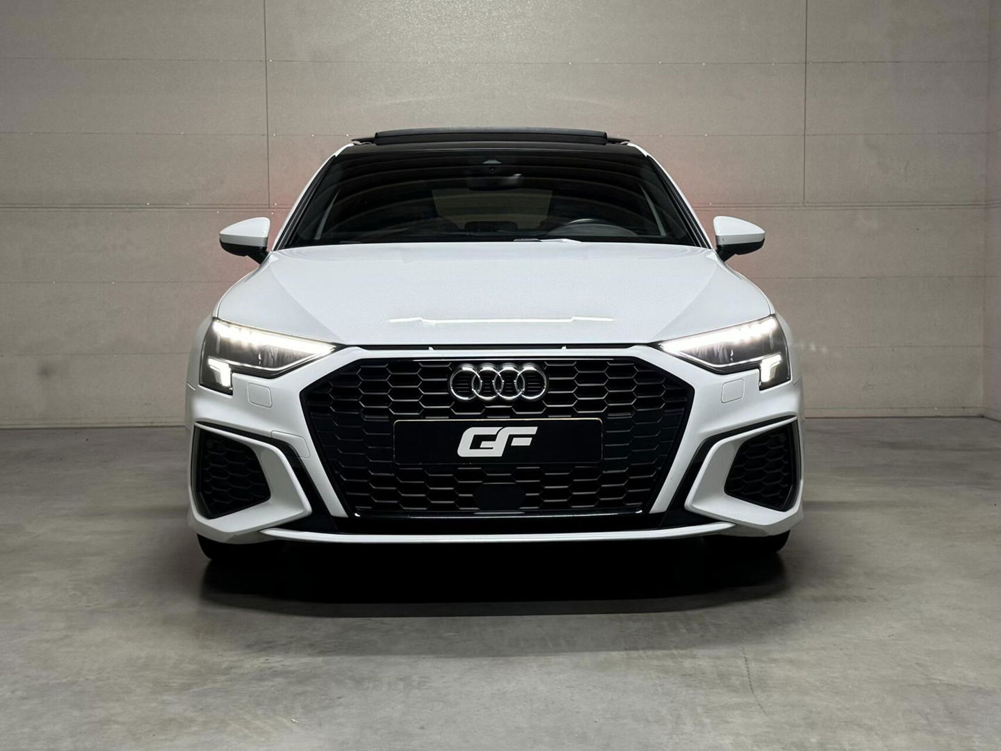 Audi A3 Sportback 35 TFSI S-Line Black Edition Pano CarPlay NAP