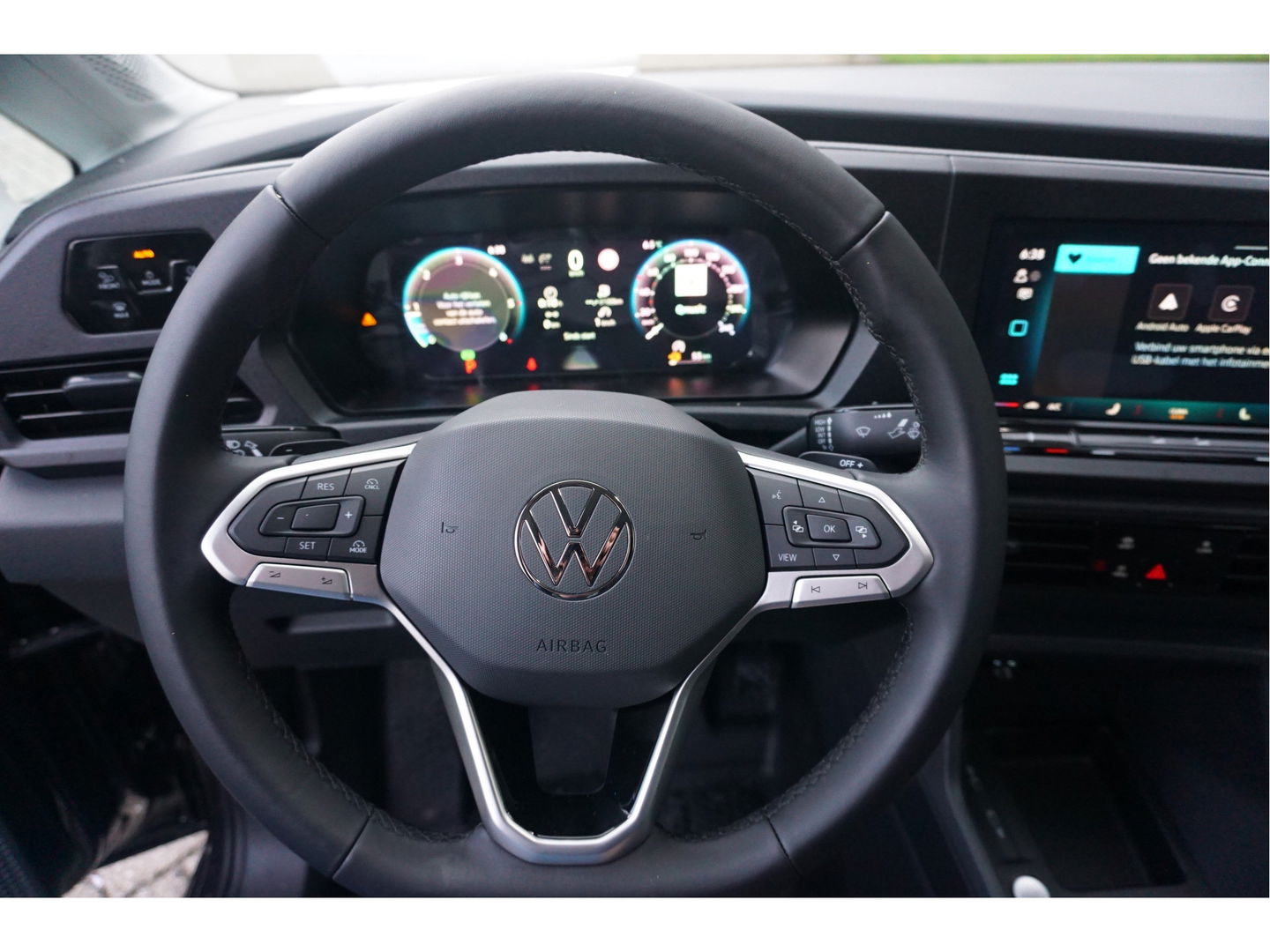 Volkswagen Caddy Maxi 2.0TDI 122PK DSG AUT BPM VRIJ!! Navi, Camera, LED, LM Velg, Digi Dash!! NR. 194