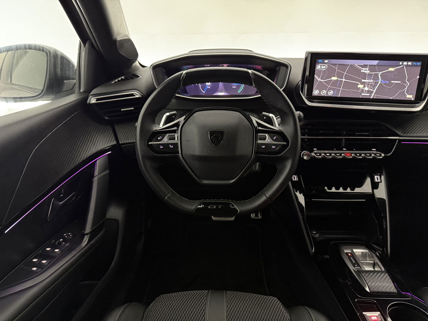 Peugeot 208 Hybrid 136PK e-DCS6 GT | 360° | Virtual | Sfeerverl. | Carplay | Adap. Cruise | Dodehoek