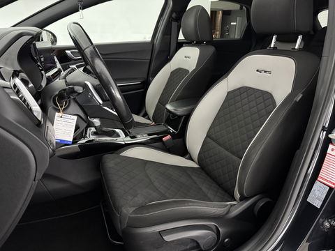 Kia Ceed 1.5 T-GDi MHEV 160PK GT-line | Pano | Camera | Carplay | Virtual | Trekh. | Keyless | Cruise