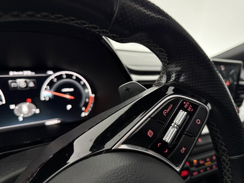 Kia Ceed 1.5 T-GDi MHEV 160PK GT-line | Pano | Camera | Carplay | Virtual | Trekh. | Keyless | Cruise