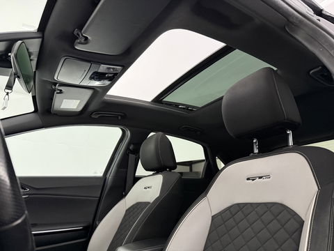 Kia Ceed 1.5 T-GDi MHEV 160PK GT-line | Pano | Camera | Carplay | Virtual | Trekh. | Keyless | Cruise