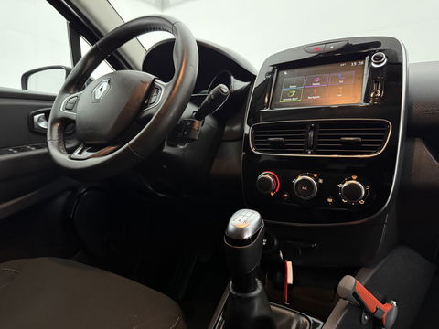 Renault Clio 0.9 TCe Limited | Airco | Cruise | Carplay | Navigatie | Keyless | Parkeersens. | NAP