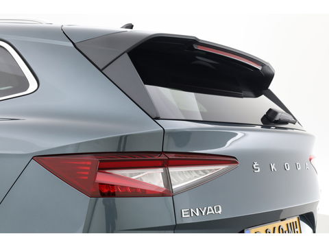 Škoda Enyaq iV 80 First Edition | Leder | Trekhaak | Adapt. Cruise | Camera | Memory seat | Navi | Keyless | CarPlay | Crystal light