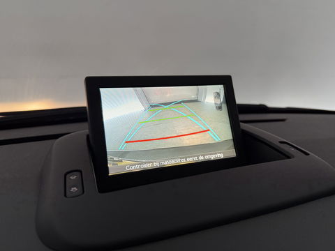 Peugeot 5008 1.6 THP Allure | Pano | Head-up Display | Camera | LED | Cruise | Navi | NAP