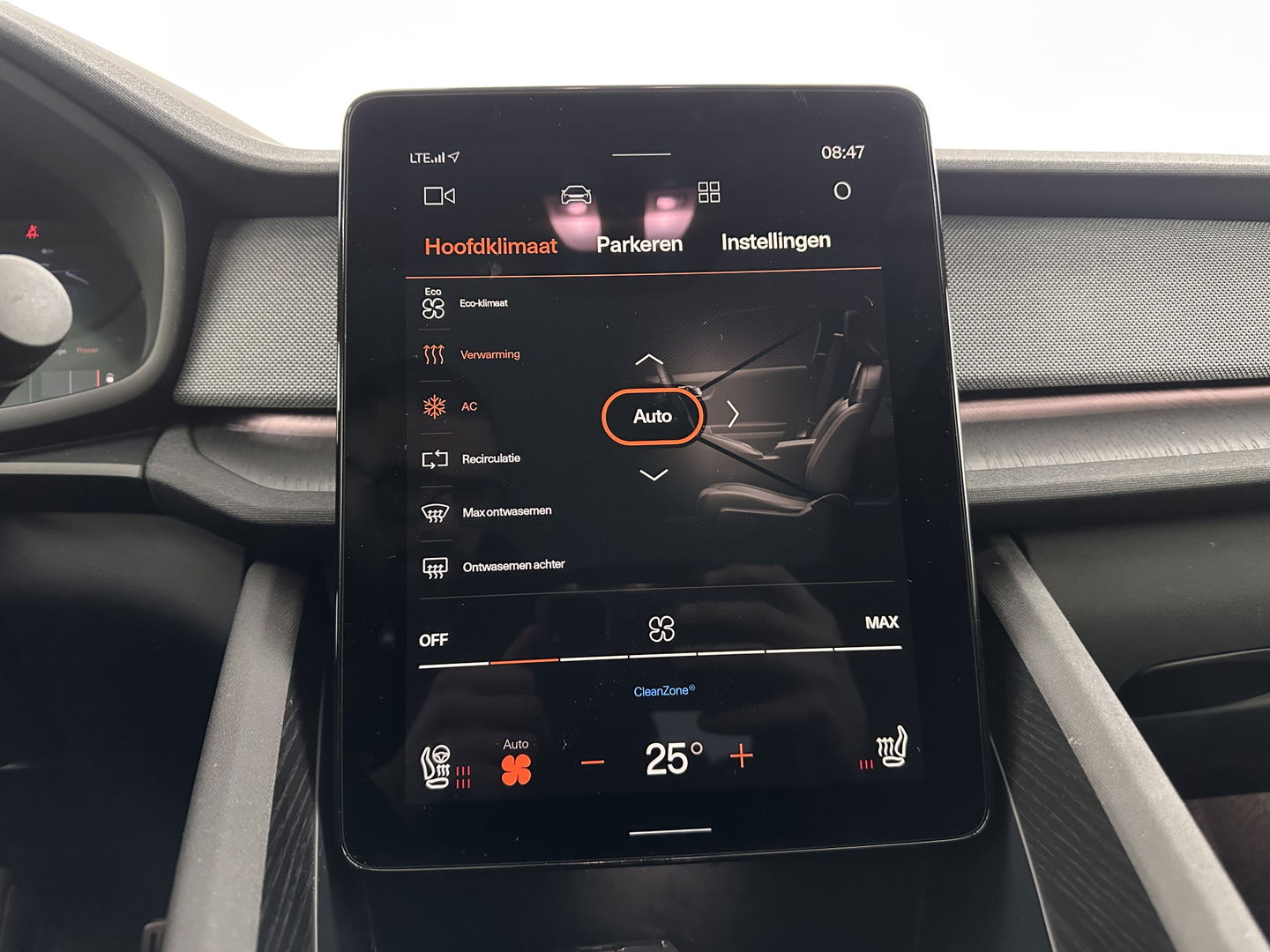 Polestar 2 Long Range Dual Motor Launch Edition 78kWh (3-Fase-11kW) {SOH-88%} Aut.*PANO | NAVI-FULLMAP | FULL-LED | ADAPTIVE-CRUISE | BLINDSPOT | TOPVIEW | KEYLESS | LANE-ASSIST | DIGI-COCKPIT | CARPLAY | DAB+ | HEATED-SPORTSEATS | CAMERA | MEMORY-PACK | PDC | 19''A