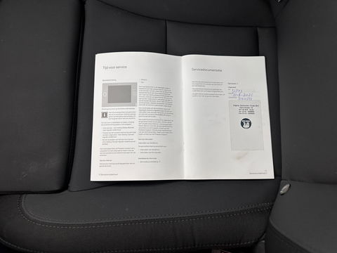 Polestar 2 Long Range Dual Motor Launch Edition 78kWh (3-Fase-11kW) {SOH-88%} Aut.*PANO | NAVI-FULLMAP | FULL-LED | ADAPTIVE-CRUISE | BLINDSPOT | TOPVIEW | KEYLESS | LANE-ASSIST | DIGI-COCKPIT | CARPLAY | DAB+ | HEATED-SPORTSEATS | CAMERA | MEMORY-PACK | PDC | 19''A