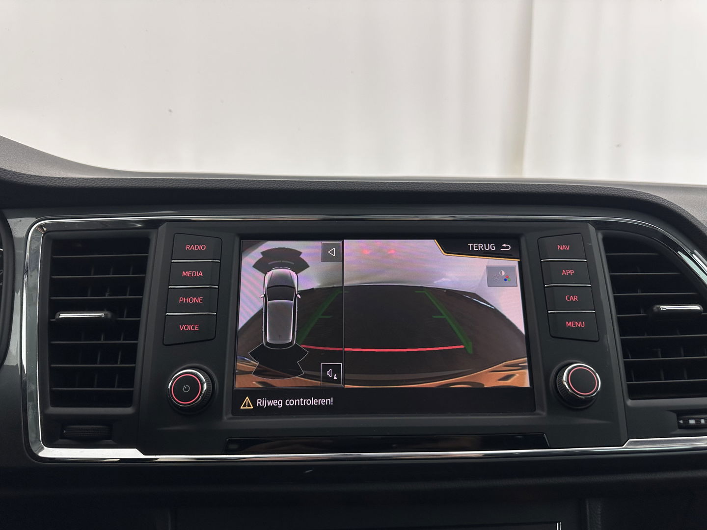 SEAT Ateca 1.0 EcoTSI Style (INCL-BTW) *FULL-LED | NAVI-FULLMAP | CAMERA | DAB+ | COMFORTSEATS |  ECC | PDC | CRUISE | PRIVACY-GLASS | CARPLAY | 17''ALU*