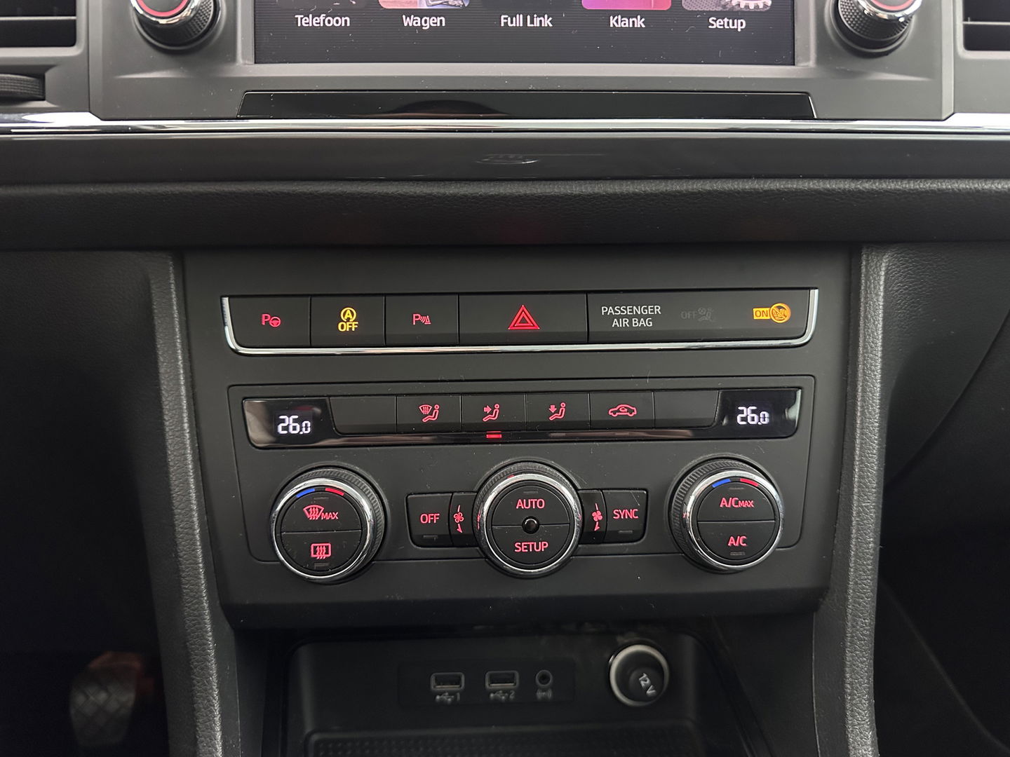 SEAT Ateca 1.0 EcoTSI Style (INCL-BTW) *FULL-LED | NAVI-FULLMAP | CAMERA | DAB+ | COMFORTSEATS |  ECC | PDC | CRUISE | PRIVACY-GLASS | CARPLAY | 17''ALU*