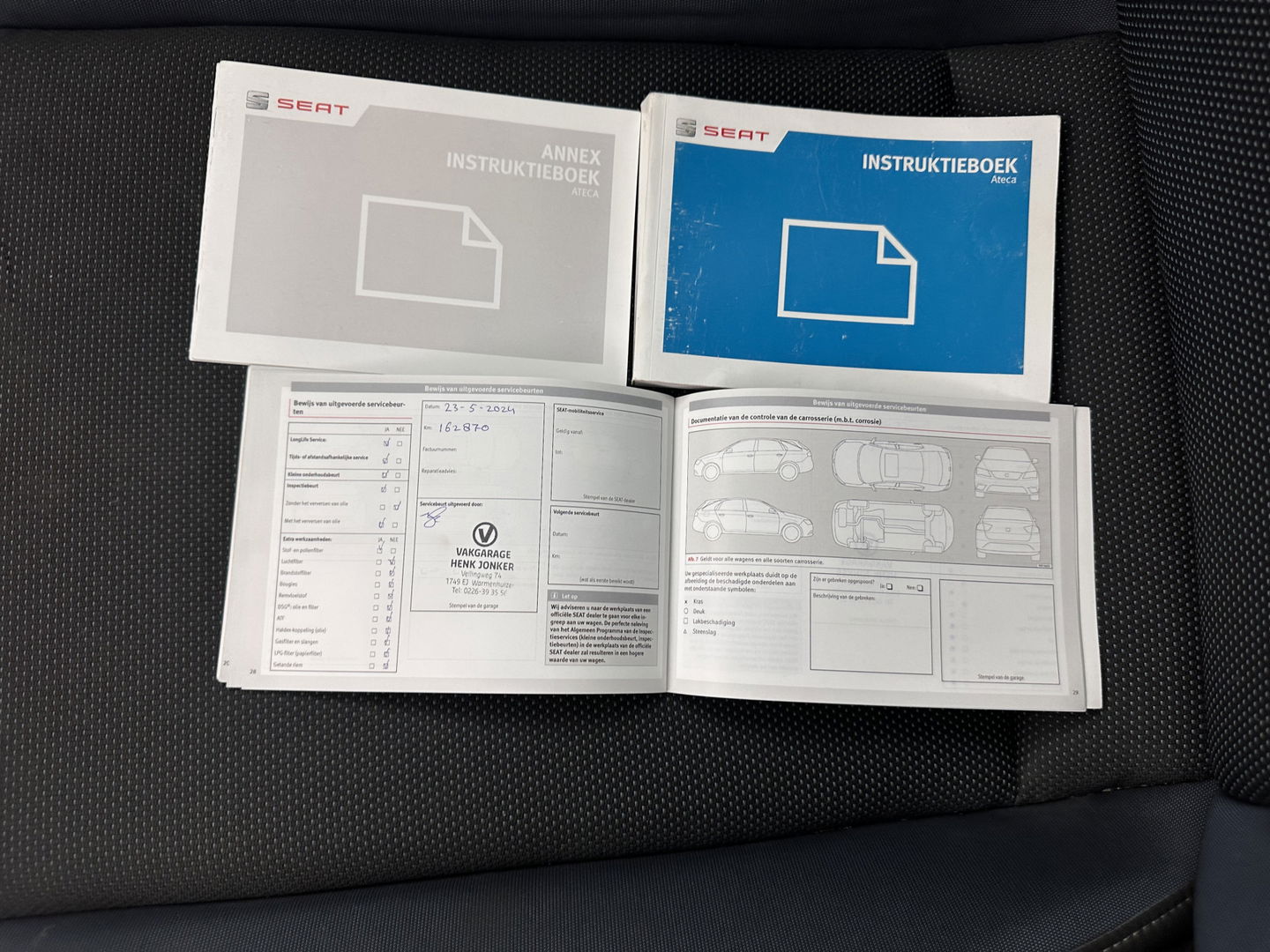 SEAT Ateca 1.0 EcoTSI Style (INCL-BTW) *FULL-LED | NAVI-FULLMAP | CAMERA | DAB+ | COMFORTSEATS |  ECC | PDC | CRUISE | PRIVACY-GLASS | CARPLAY | 17''ALU*