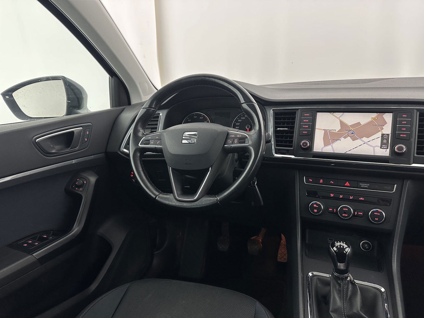 SEAT Ateca 1.0 EcoTSI Style (INCL-BTW) *FULL-LED | NAVI-FULLMAP | CAMERA | DAB+ | COMFORTSEATS |  ECC | PDC | CRUISE | PRIVACY-GLASS | CARPLAY | 17''ALU*