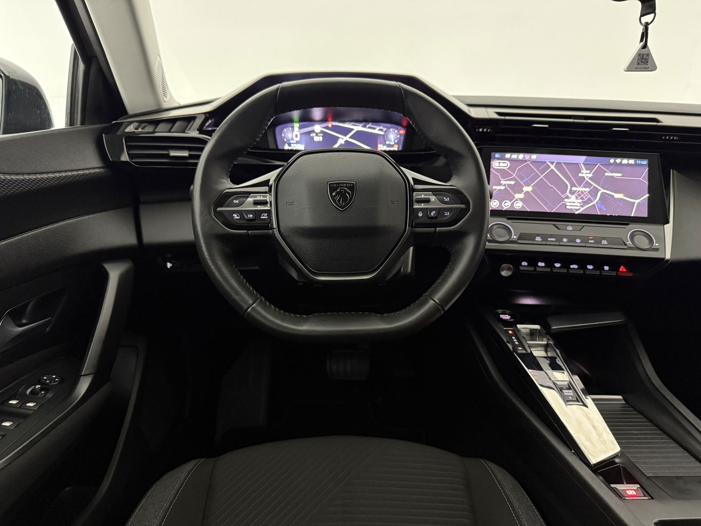 Peugeot 308 1.2 PureTech | Virtual | Carplay | Cruise | Parkeersens. | Navigatie | NAP