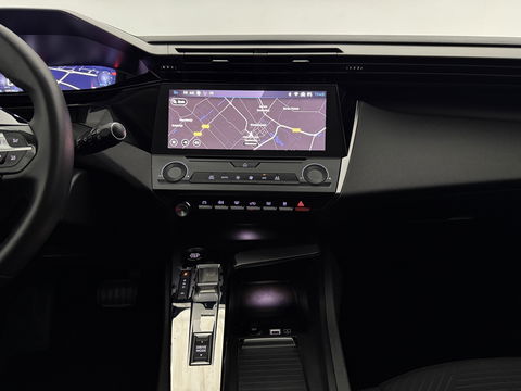 Peugeot 308 1.2 PureTech | Virtual | Carplay | Cruise | Parkeersens. | Navigatie | NAP