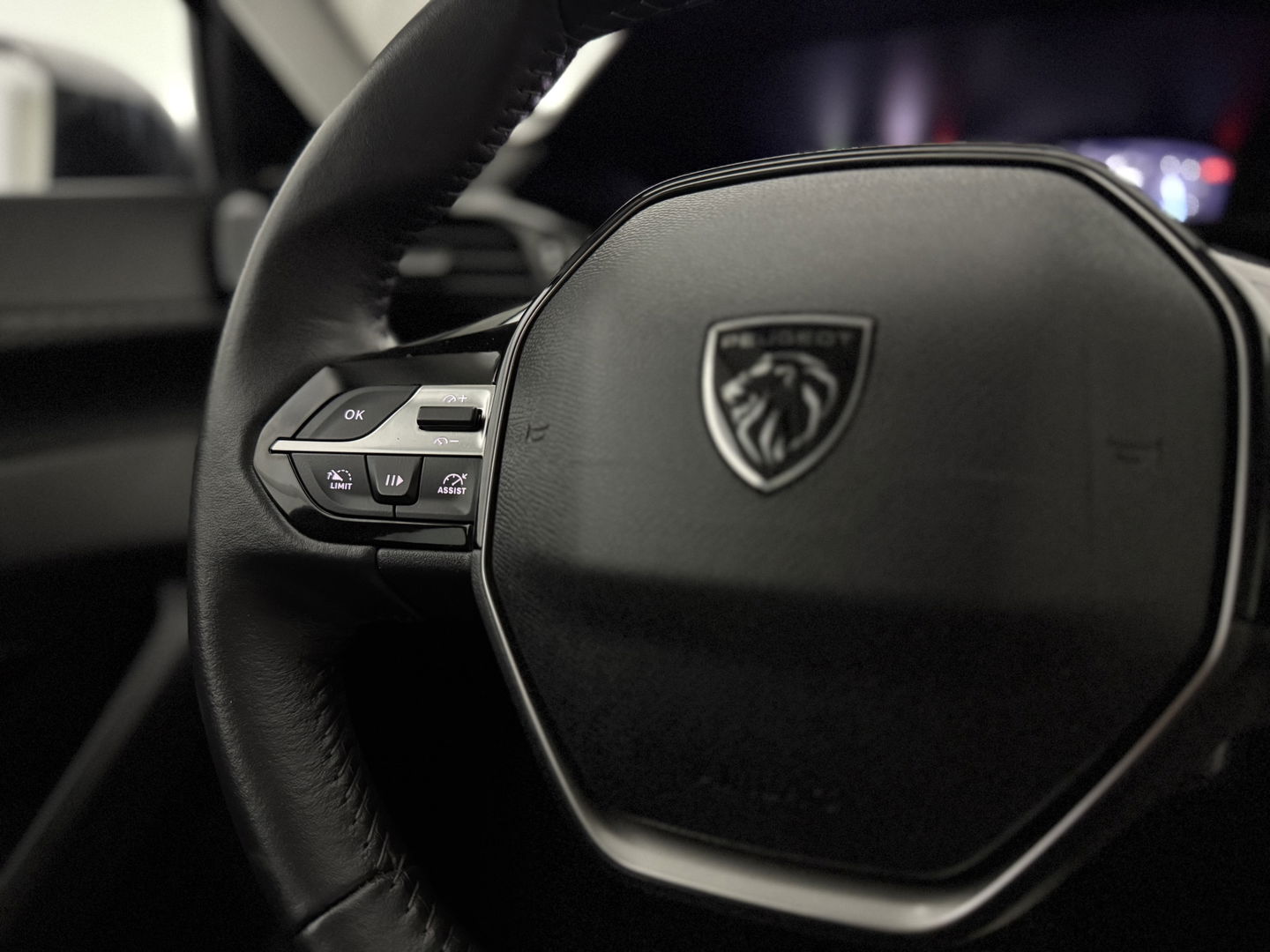 Peugeot 308 1.2 PureTech | Virtual | Carplay | Cruise | Parkeersens. | Navigatie | NAP