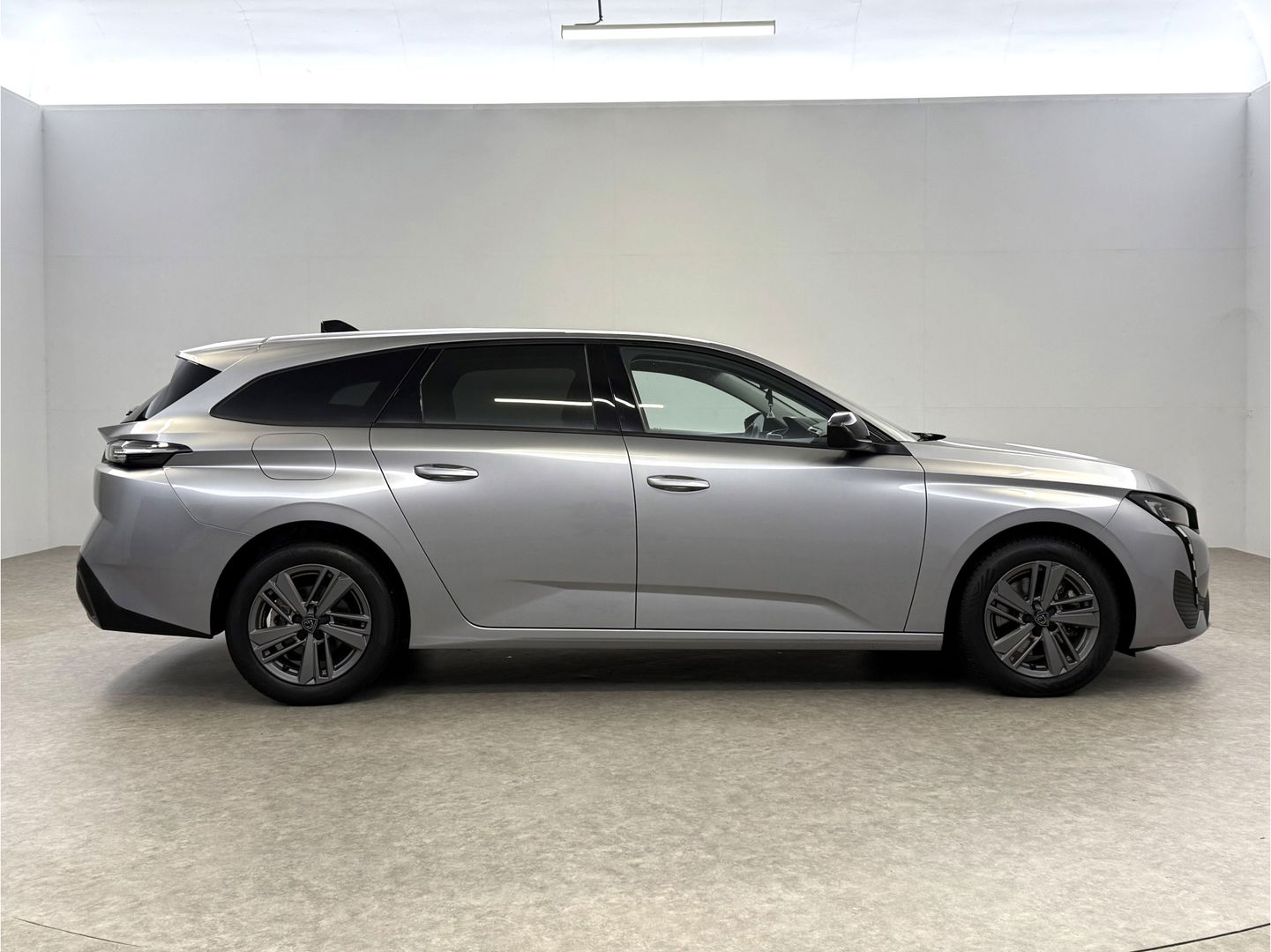 Peugeot 308 1.2 PureTech | Virtual | Carplay | Cruise | Parkeersens. | Navigatie | NAP