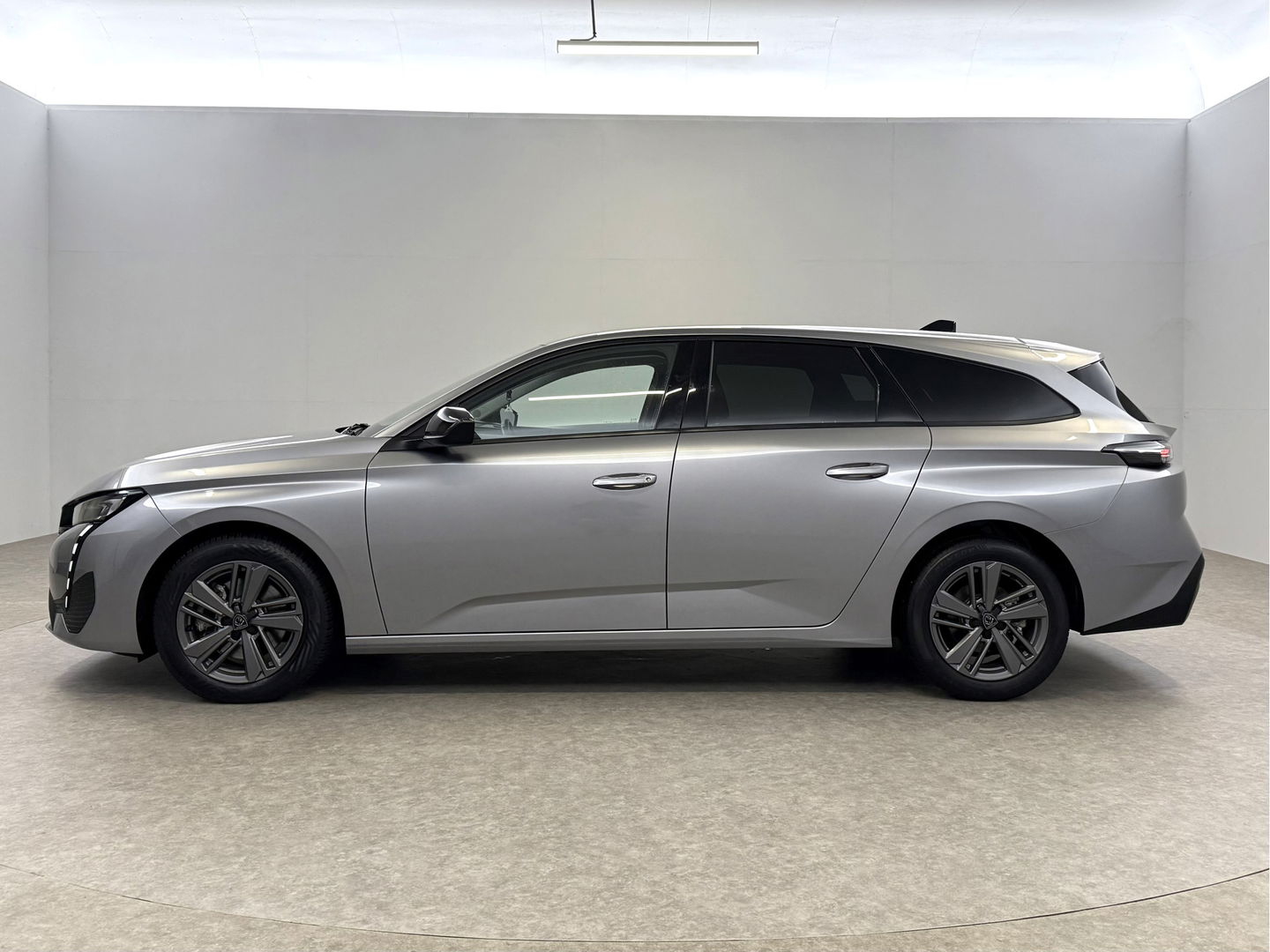 Peugeot 308 1.2 PureTech | Virtual | Carplay | Cruise | Parkeersens. | Navigatie | NAP