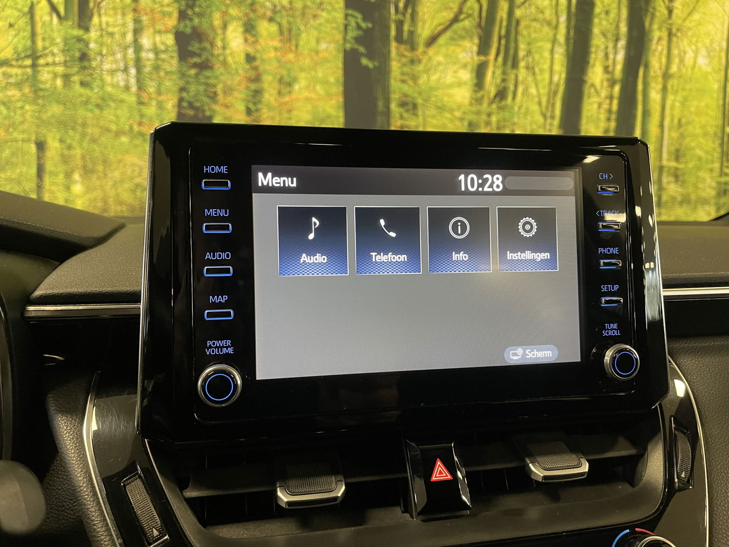 Toyota Corolla Touring Sports 1.2 Turbo Active | Origineel Nederlands | Apple Carplay | Android Auto | Achteruitrijcamera | DAB | Drive mode |