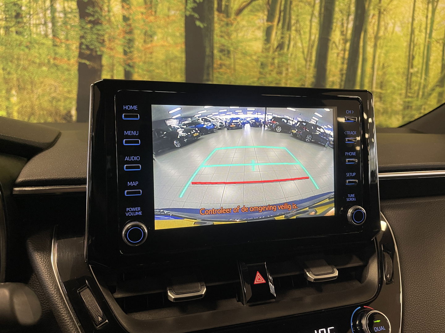 Toyota Corolla Touring Sports 1.2 Turbo Active | Origineel Nederlands | Apple Carplay | Android Auto | Achteruitrijcamera | DAB | Drive mode |