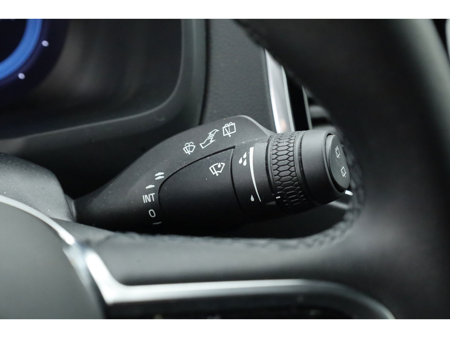 Volvo XC90 T8 Recharge Plus Dark | Long Range | Pilot Assist | Memory seats | 4x Stoelverw. | H&K Audio | Leder | Nav + CarPlay | Keyless | 21''