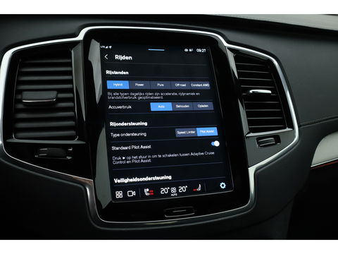 Volvo XC90 T8 Recharge Plus Dark | Long Range | Pilot Assist | Memory seats | 4x Stoelverw. | H&K Audio | Leder | Nav + CarPlay | Keyless | 21''