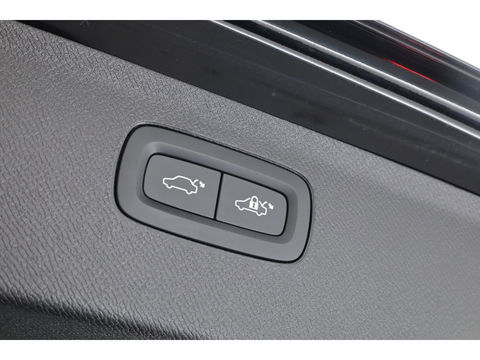 Volvo XC90 T8 Recharge Plus Dark | Long Range | Pilot Assist | Memory seats | 4x Stoelverw. | H&K Audio | Leder | Nav + CarPlay | Keyless | 21''
