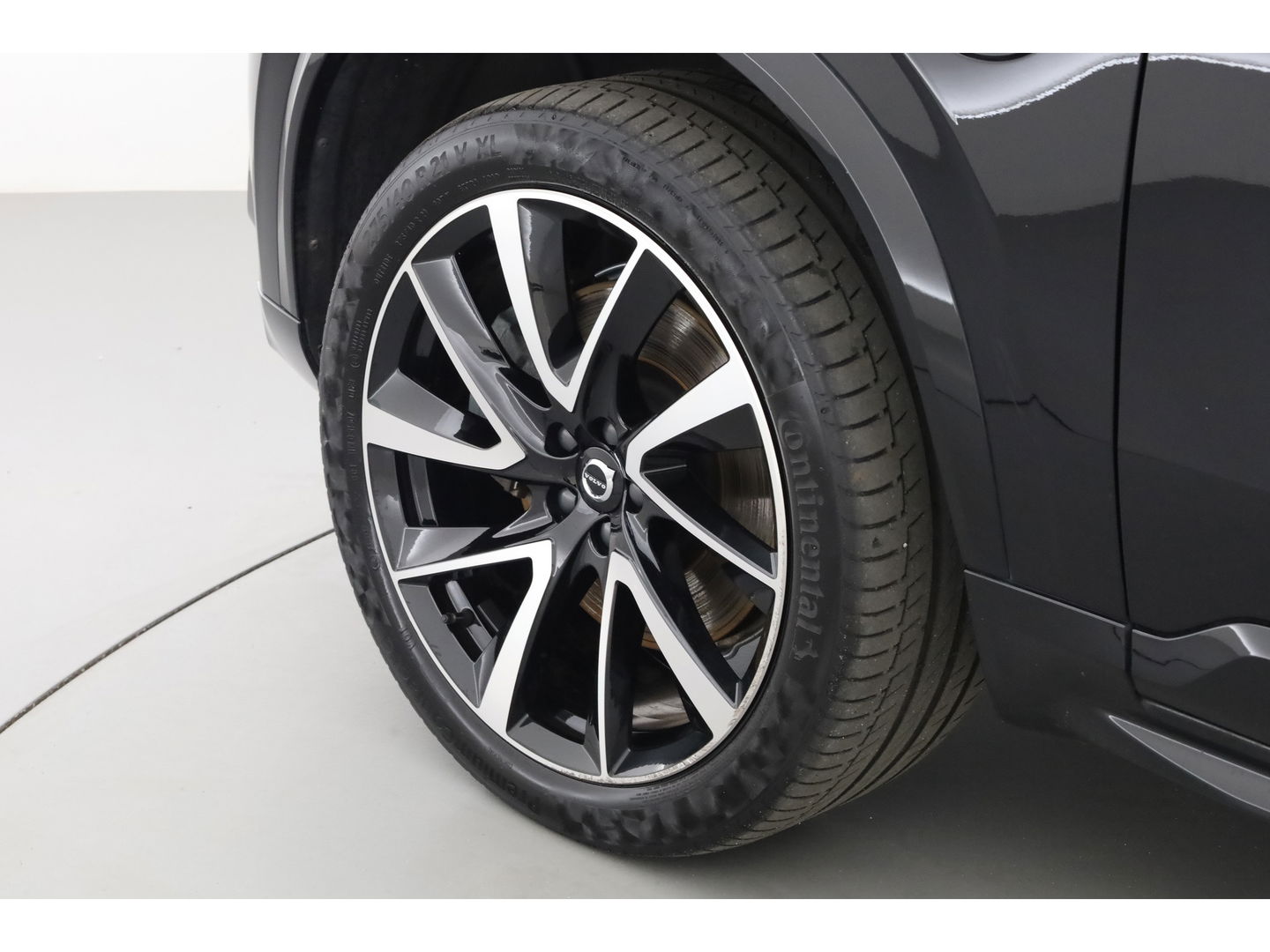 Volvo XC90 T8 Recharge Plus Dark | Long Range | Pilot Assist | Memory seats | 4x Stoelverw. | H&K Audio | Leder | Nav + CarPlay | Keyless | 21''