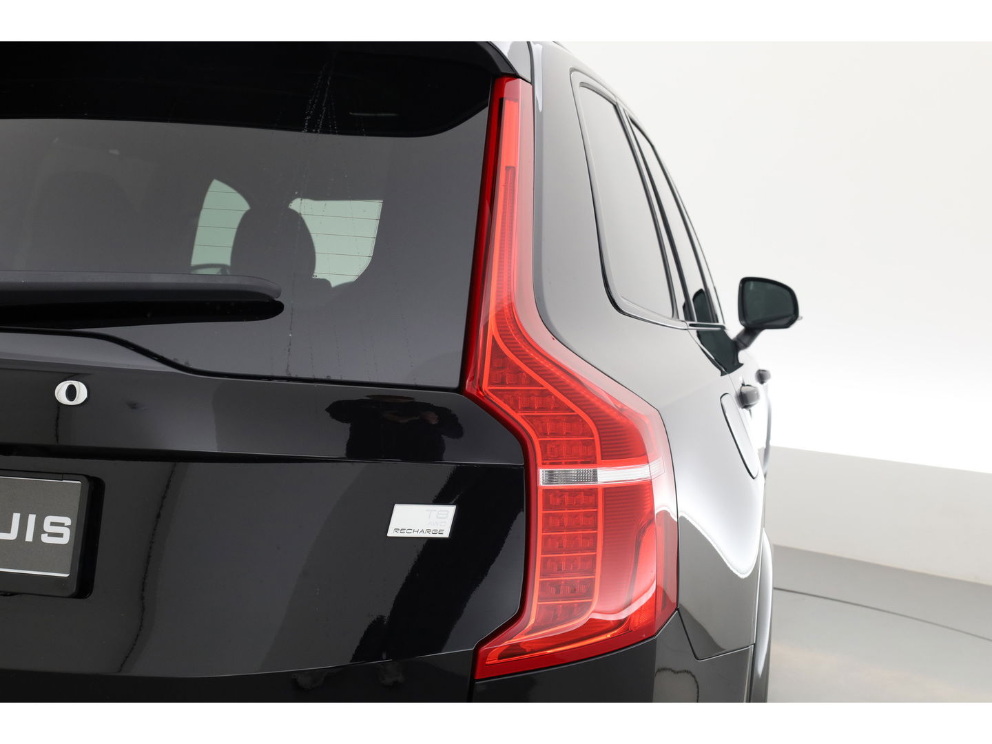 Volvo XC90 T8 Recharge Plus Dark | Long Range | Pilot Assist | Memory seats | 4x Stoelverw. | H&K Audio | Leder | Nav + CarPlay | Keyless | 21''