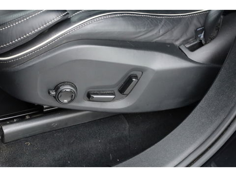 Volvo XC90 T8 Recharge Plus Dark | Long Range | Pilot Assist | Memory seats | 4x Stoelverw. | H&K Audio | Leder | Nav + CarPlay | Keyless | 21''