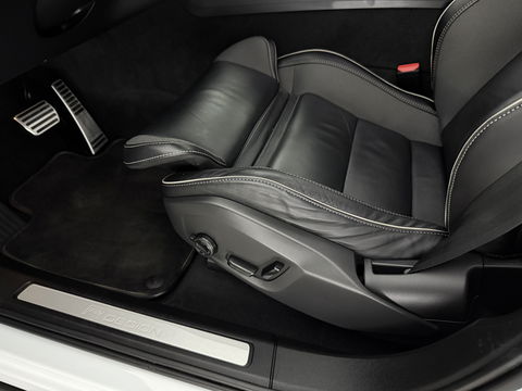 Volvo XC60 2.0 T8 Twin Engine AWD R-design | SOH 86% | Pano | Memory | Virtual | Sfeer | Camera | Adap. Cruise | Stoelverw. | Carplay