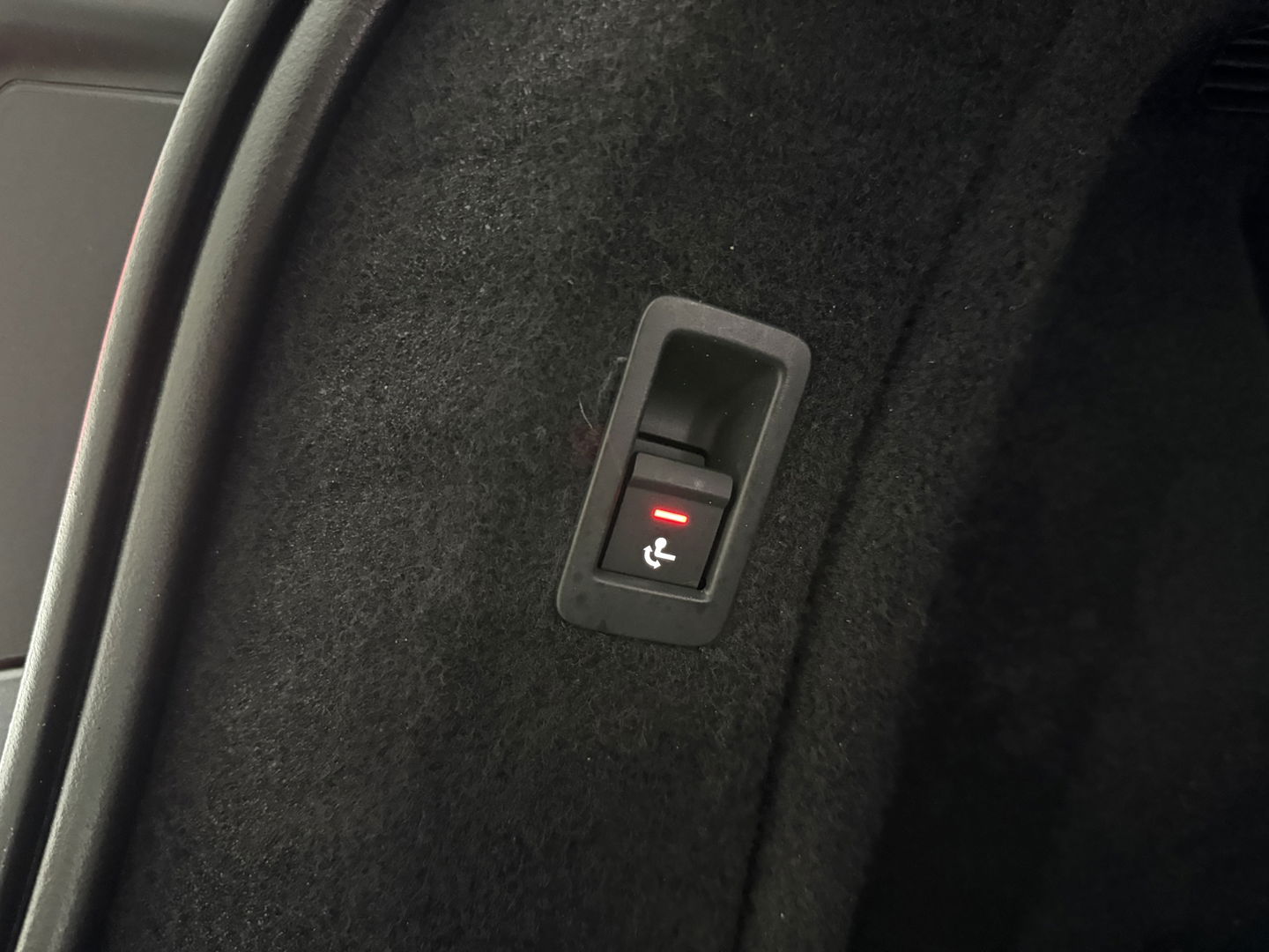 Audi A4 40 TFSI S-Line | Virtual | Carplay | Trekh. | Adap. Cruise | Stoel/Stuurverw. | Navi | LED