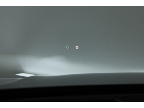 Volvo XC60 2.0 T6 Plug-in hybrid AWD Plus Dark | Facelift | Pano | 360 camera | Trekhaak | Head-up | 4-stoel & stuurverw |