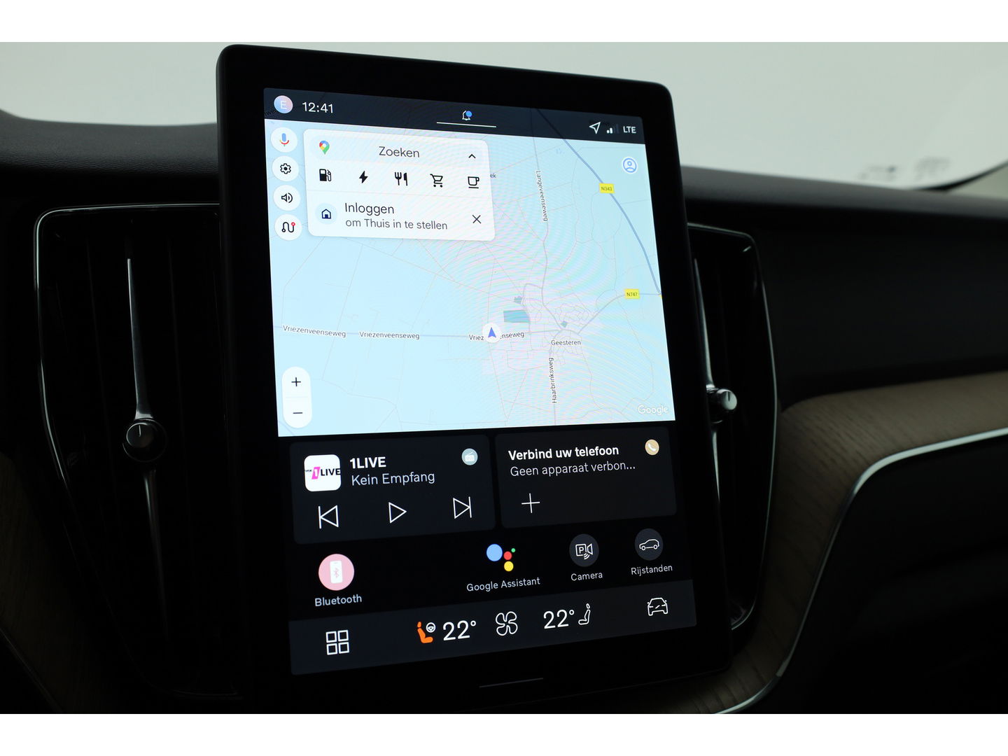 Volvo XC60 2.0 T6 Plug-in hybrid AWD Plus Dark | Facelift | Pano | 360 camera | Trekhaak | Head-up | 4-stoel & stuurverw |