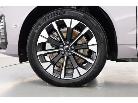 Volvo XC60 2.0 T6 Plug-in hybrid AWD Plus Dark | Facelift | Pano | 360 camera | Trekhaak | Head-up | 4-stoel & stuurverw |