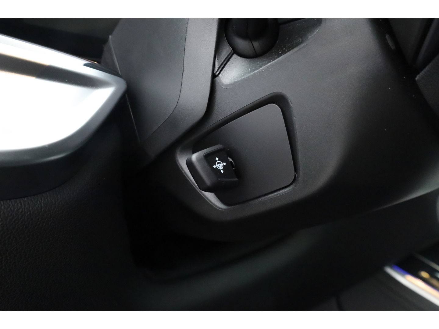 BMW X5 xDrive50e M Sport Pro | Iconic Glow | | Pano | Soft Close | HUD | Luchtvering | Harman Kardon | Elek. Trekhaak |