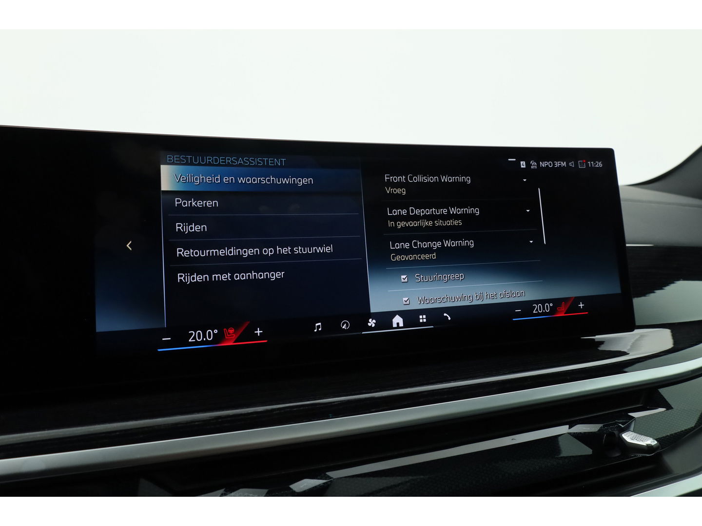 BMW X5 xDrive50e M Sport Pro | Iconic Glow | | Pano | Soft Close | HUD | Luchtvering | Harman Kardon | Elek. Trekhaak |